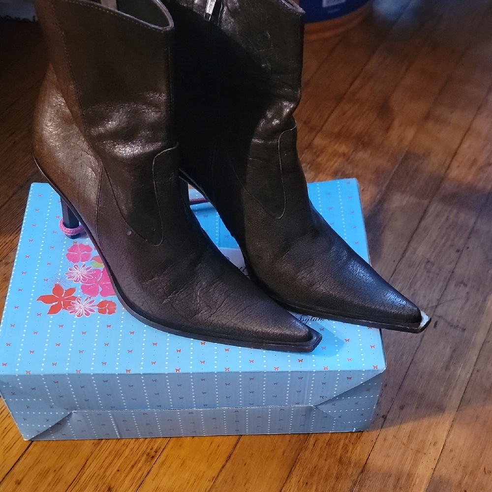 Elegant Brown Leather Ankle Boots